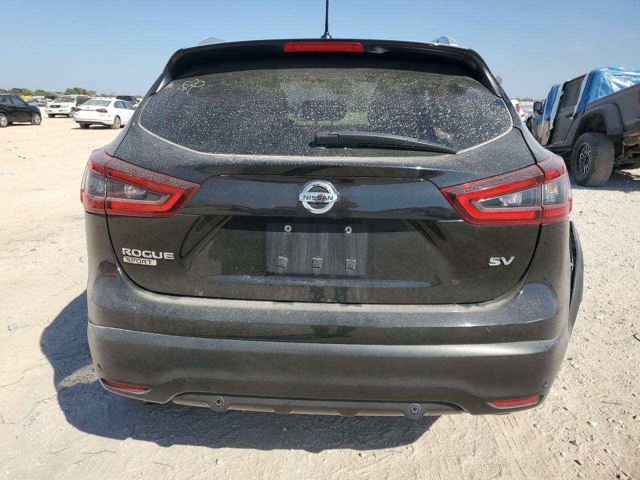 NISSAN ROGUE SPORT S