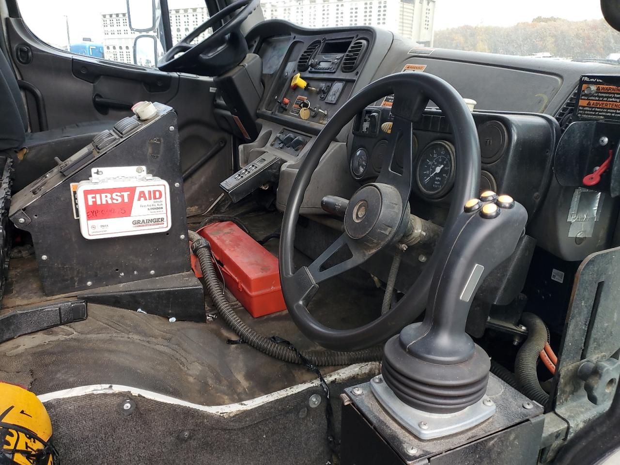 Lot #3287466008 2015 FREIGHTLINER M2 112 MED