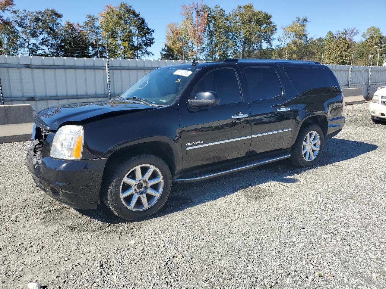 GMC YUKON DENALI