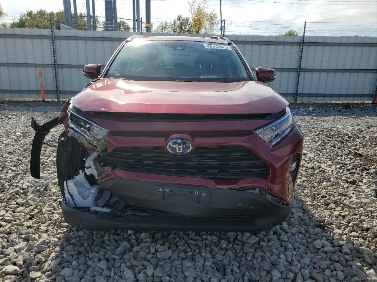 TOYOTA RAV4 XLE PREMIUM