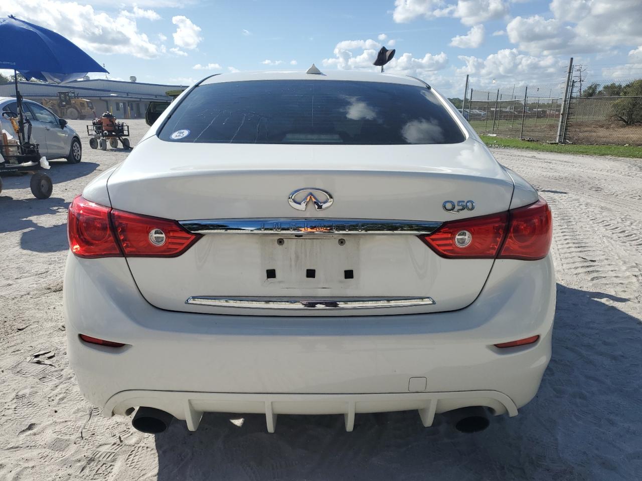 INFINITI Q50 PREMIUM