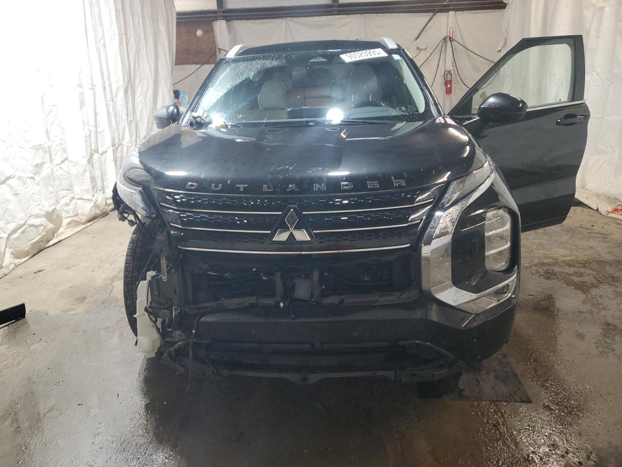 MITSUBISHI OUTLANDER SEL