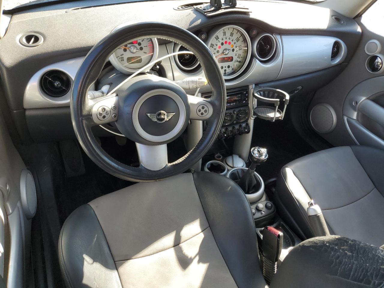 Lot #3281390997 2005 MINI COOPER