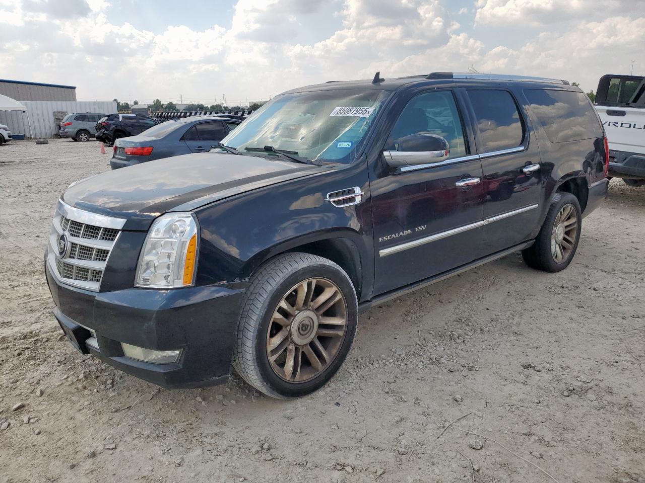 CADILLAC ESCALADE ESV PLATINUM