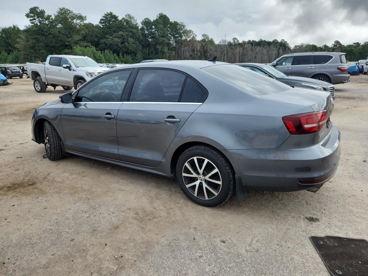 VOLKSWAGEN JETTA SE