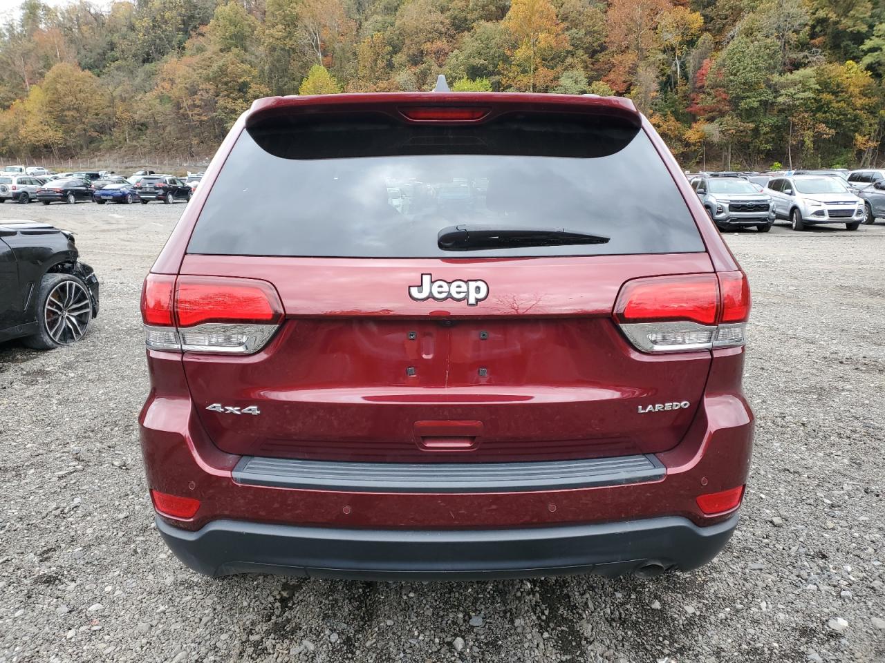 JEEP GRAND CHEROKEE LAREDO