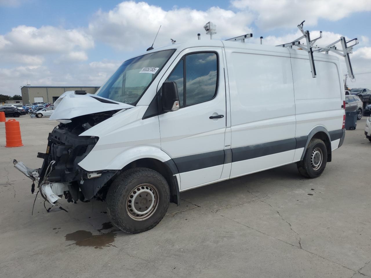 MERCEDES-BENZ SPRINTER 2500