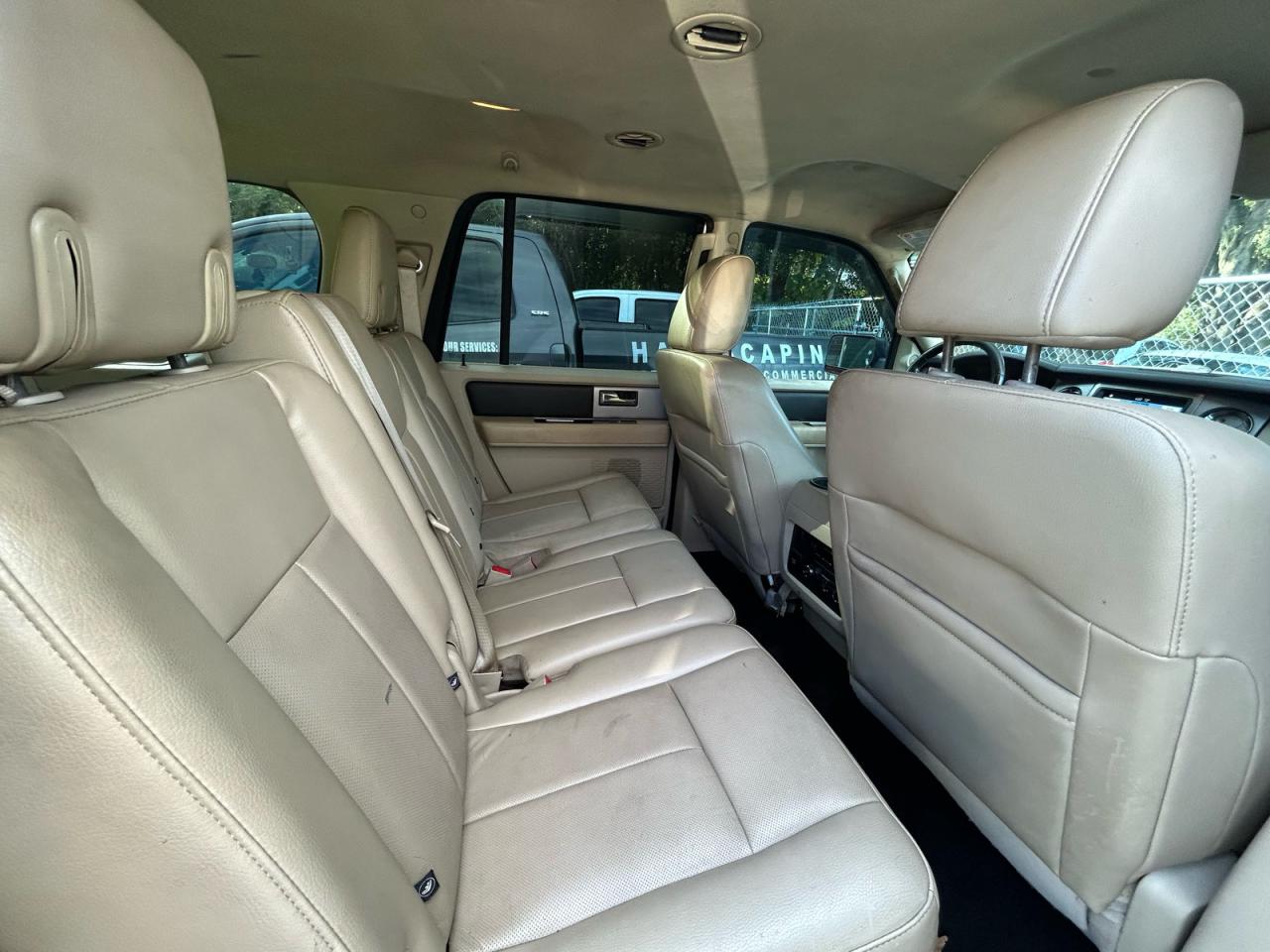 FORD EXPEDITION EL XLT