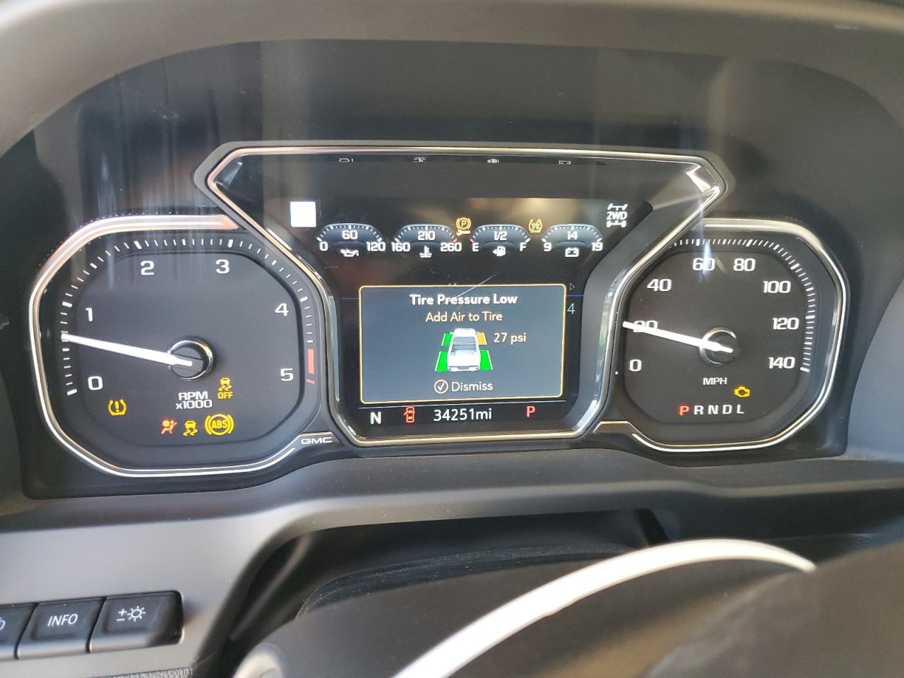 GMC SIERRA K2500 AT4