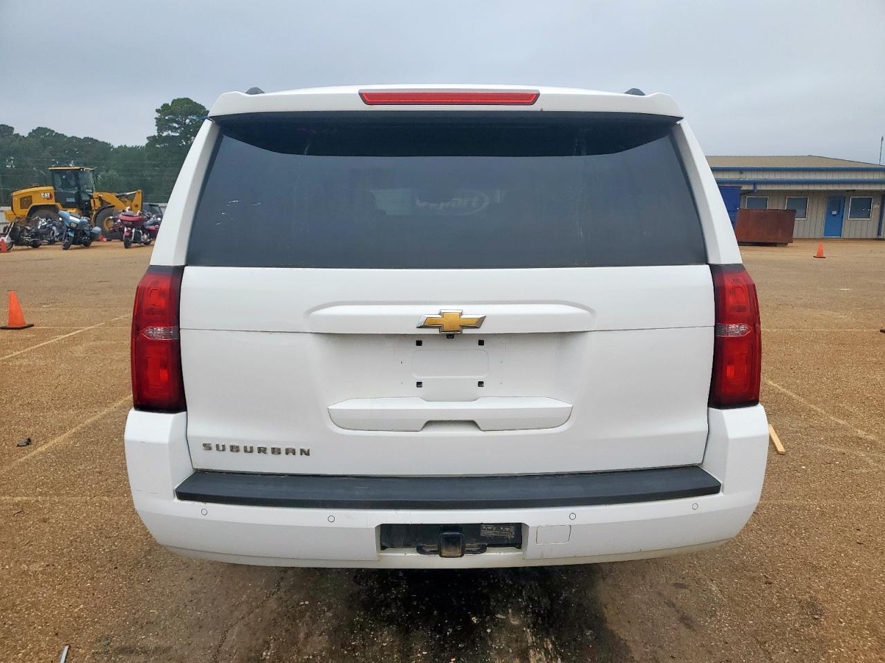 CHEVROLET SUBURBAN C1500 LT