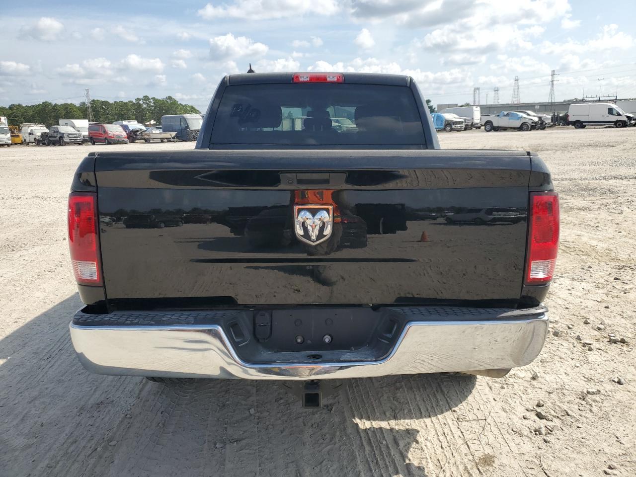 RAM 1500 TRADESMAN