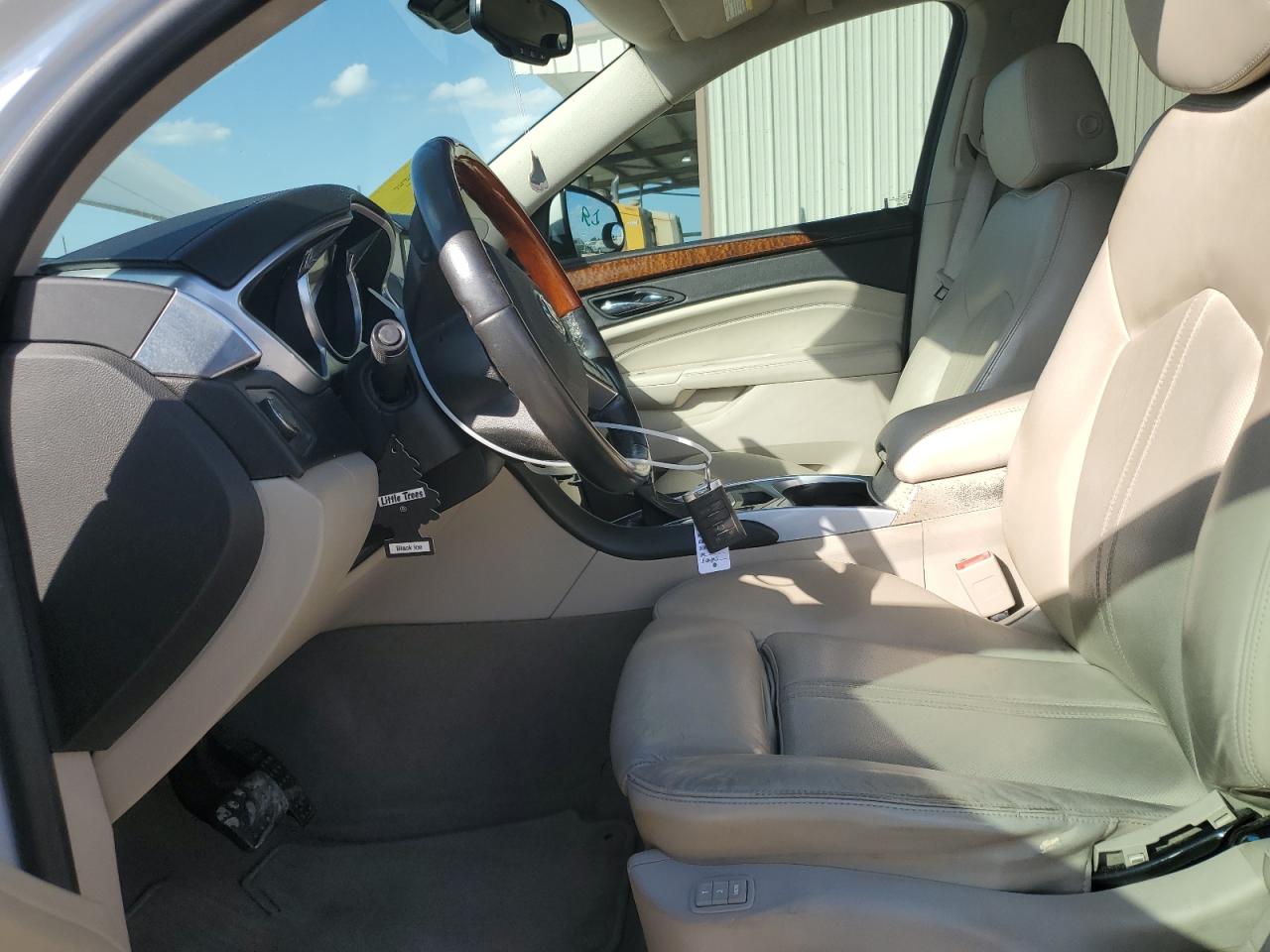 CADILLAC SRX LUXURY COLLECTION