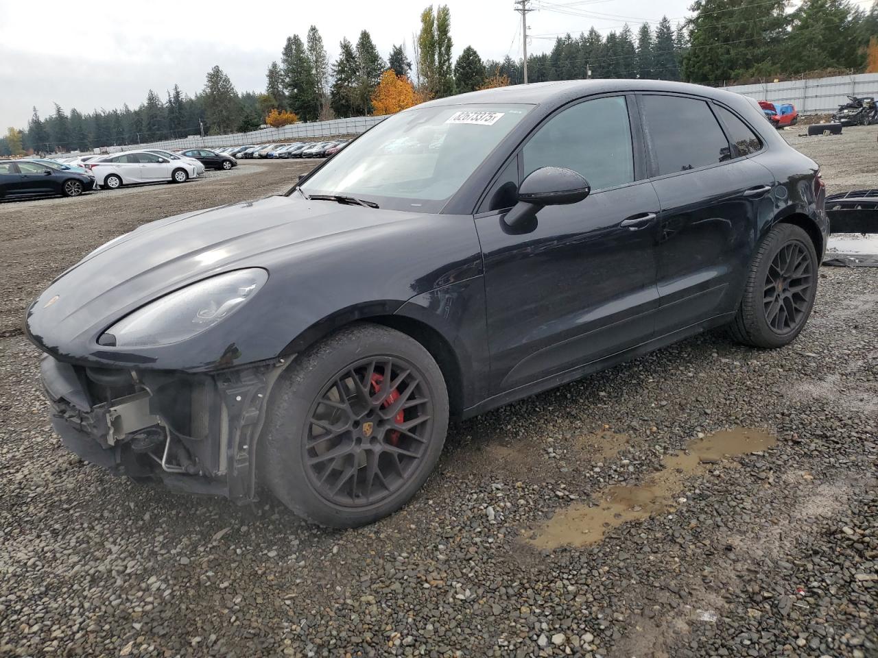 PORSCHE MACAN GTS