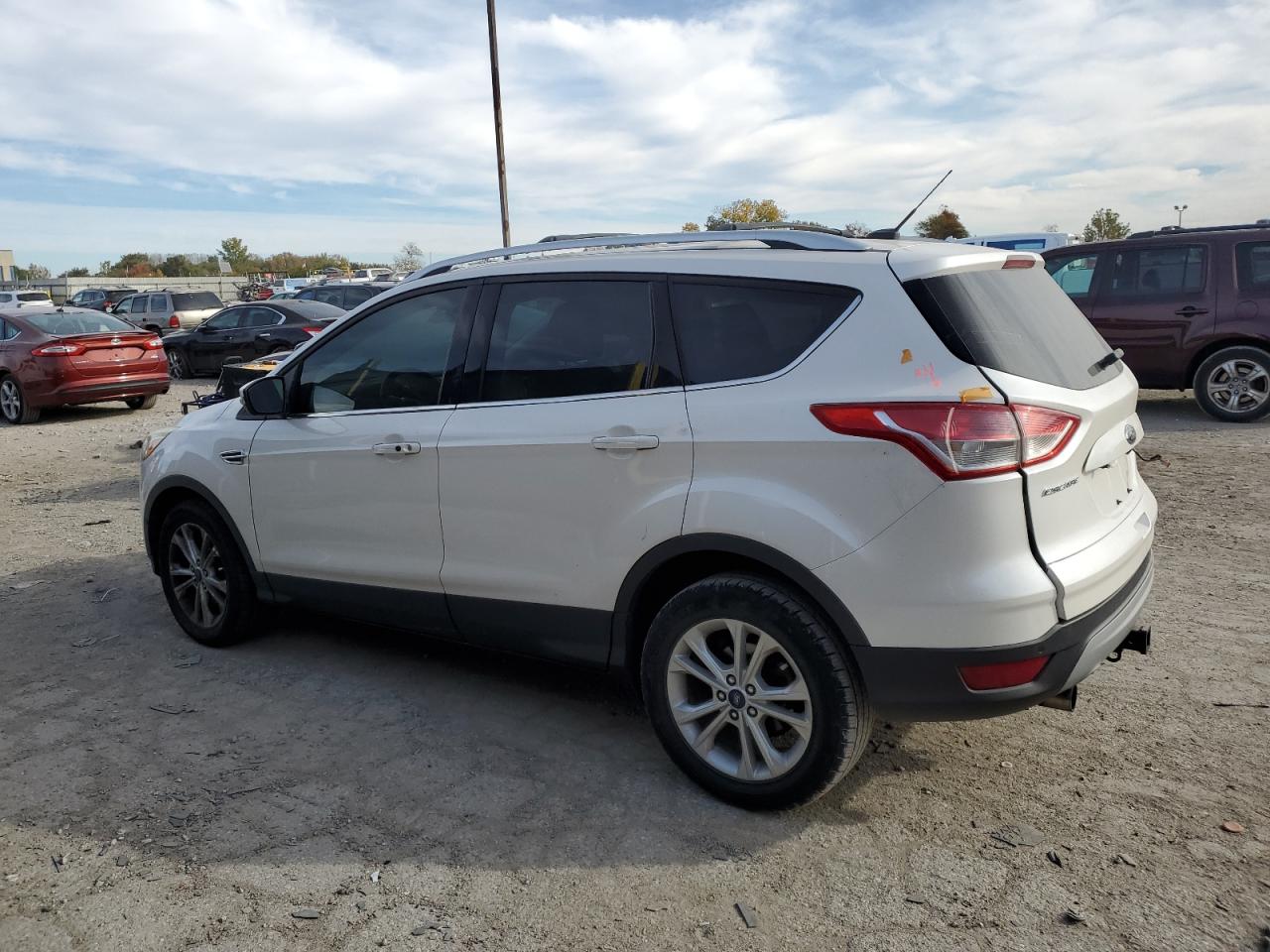 FORD ESCAPE TITANIUM