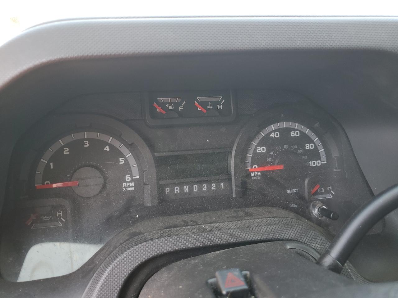 FORD ECONOLINE E450 SUPER DUTY CUTAWAY VAN