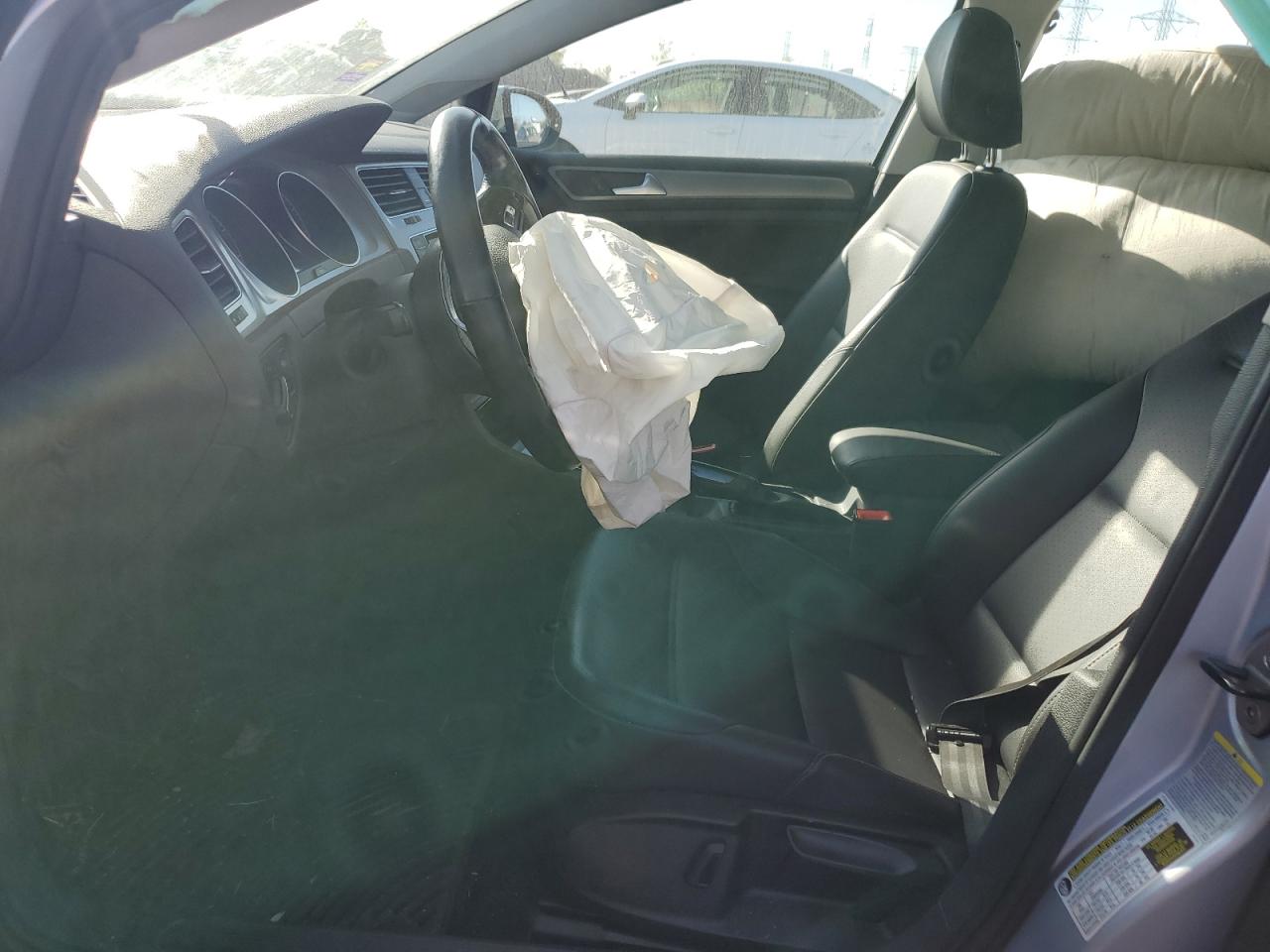 VOLKSWAGEN GOLF SPORTSVAN S