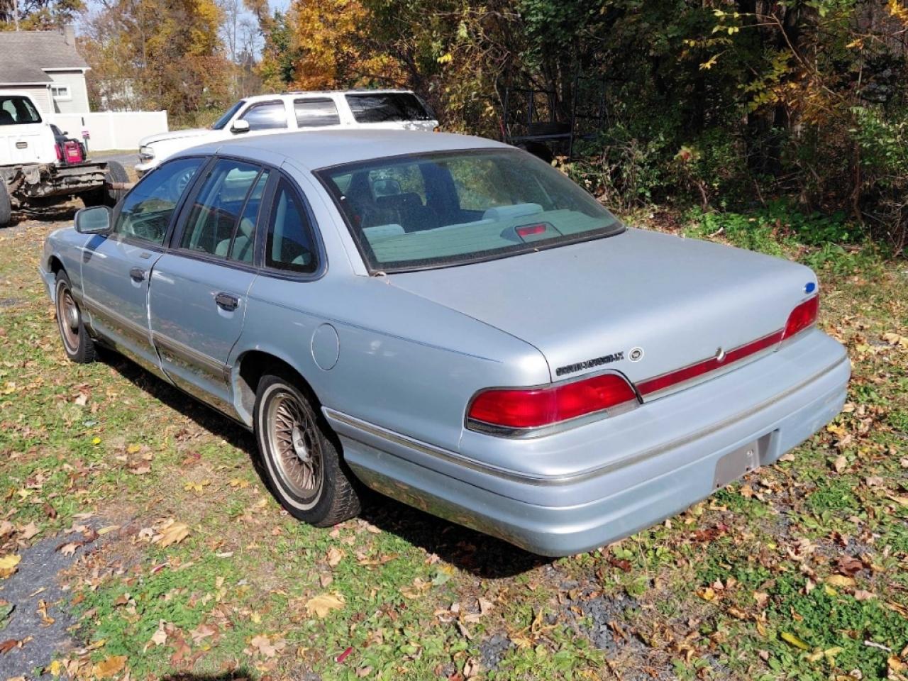 Lot #3276364728 1994 FORD CROWN VICT