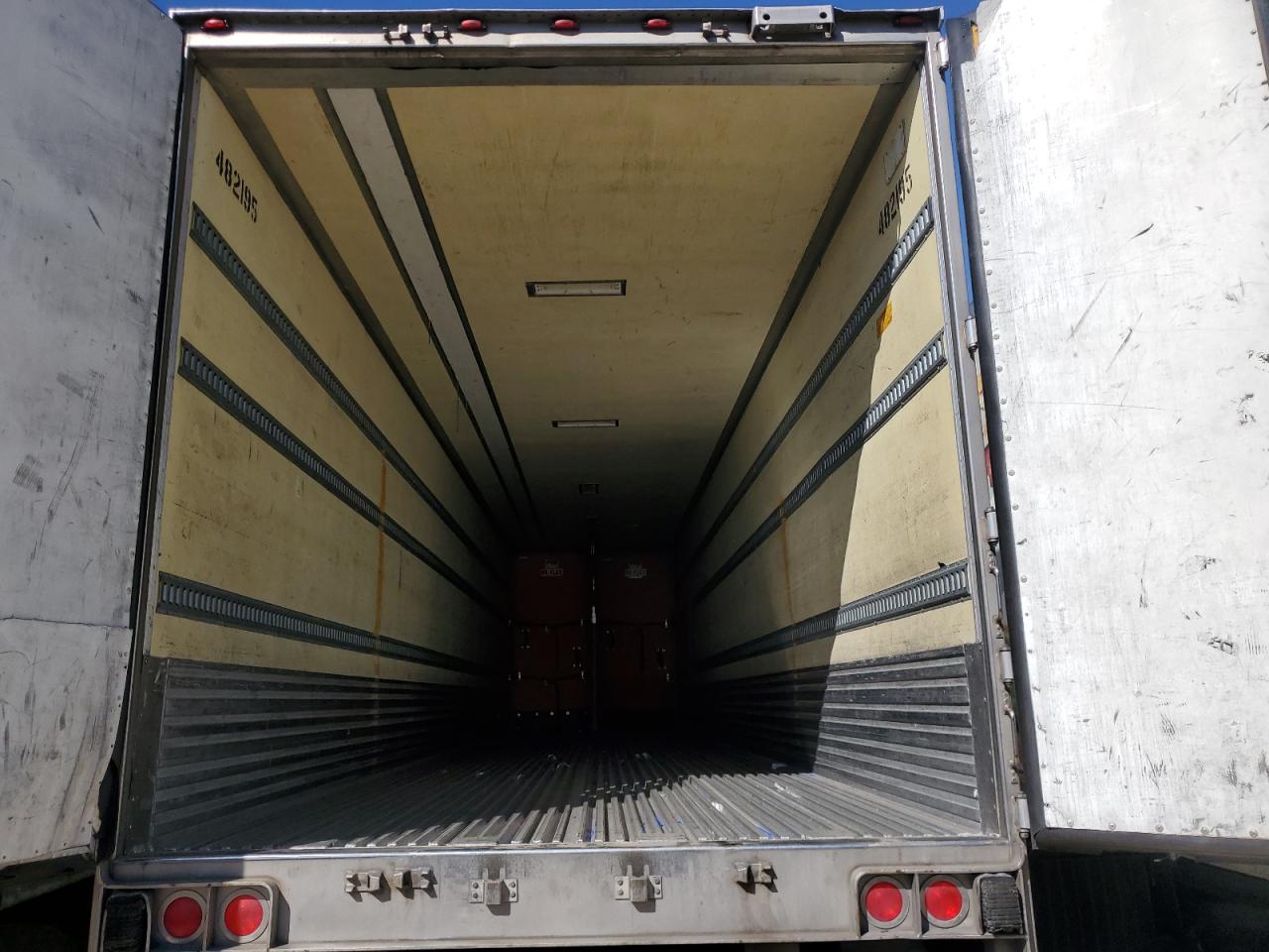 Lot #3282324310 2015 UTILITY VS2RA