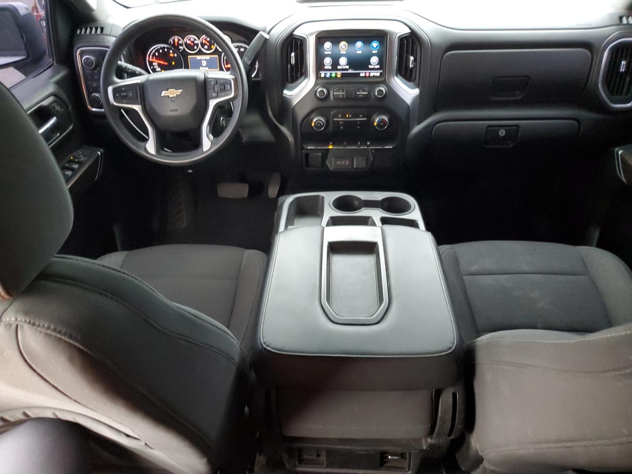 CHEVROLET SILVERADO K1500 LT