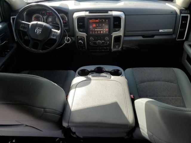 2016 RAM 1500 SLT 3C6RR7LT2GG377132