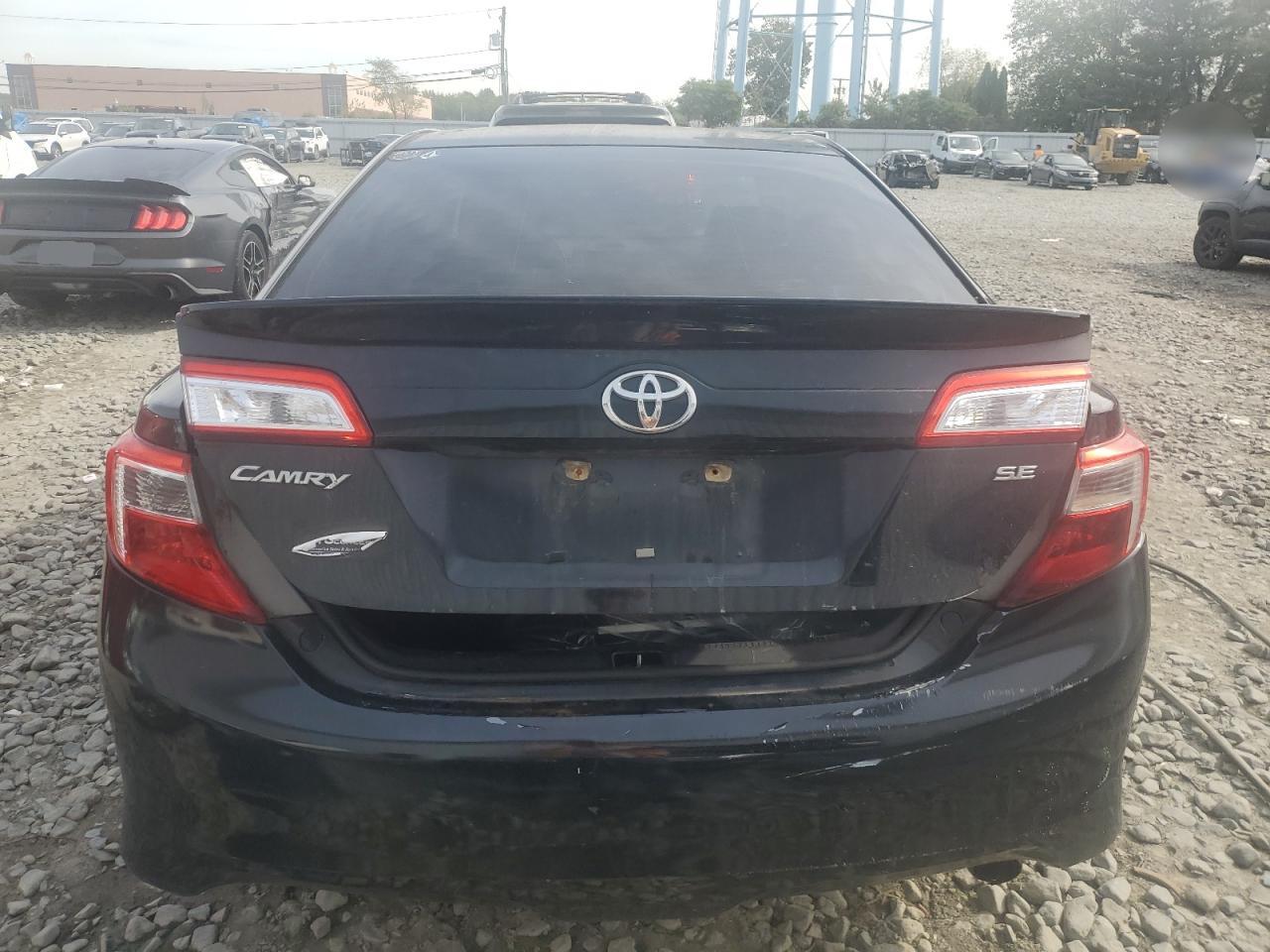 TOYOTA CAMRY L