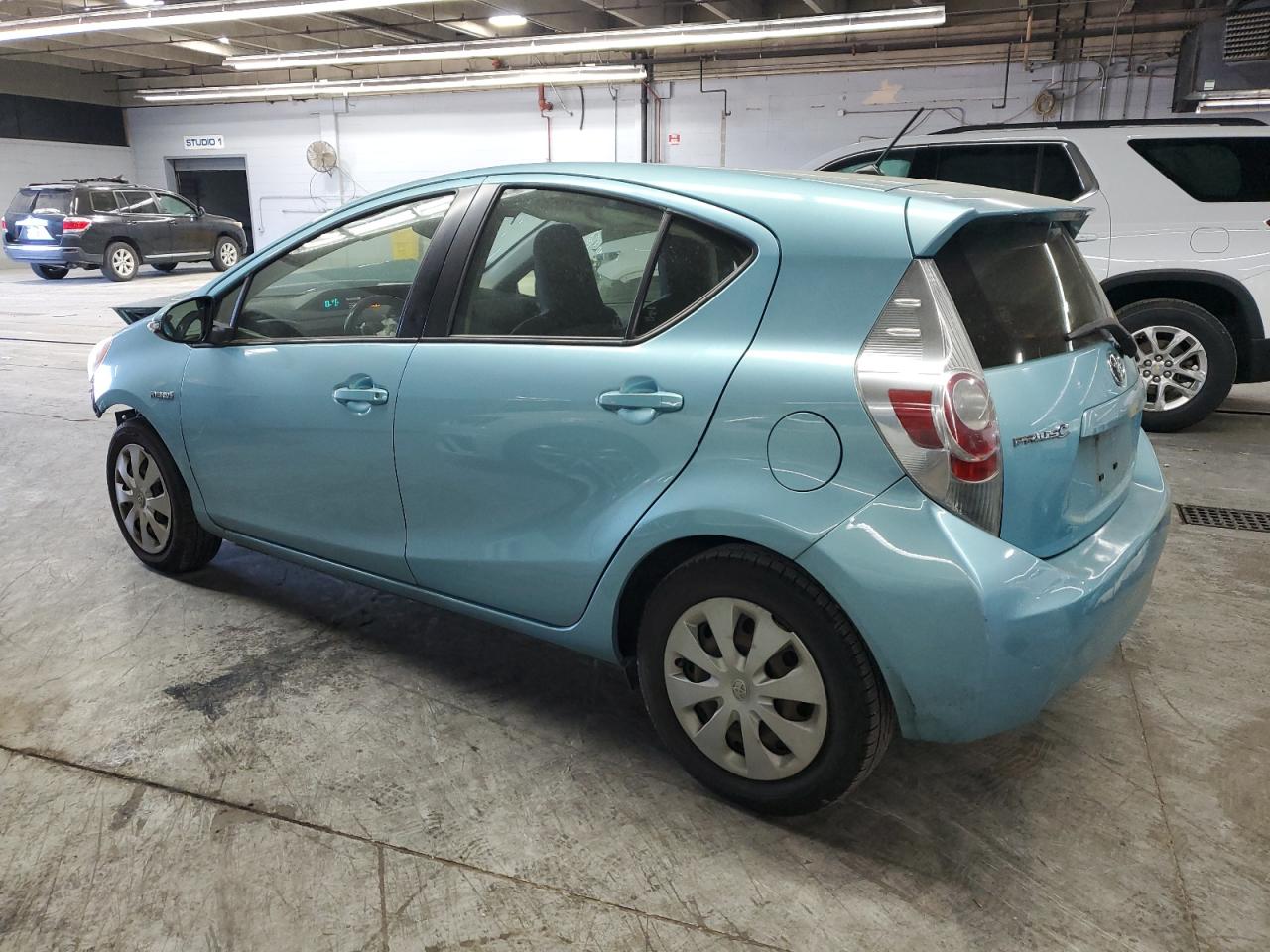 TOYOTA PRIUS C