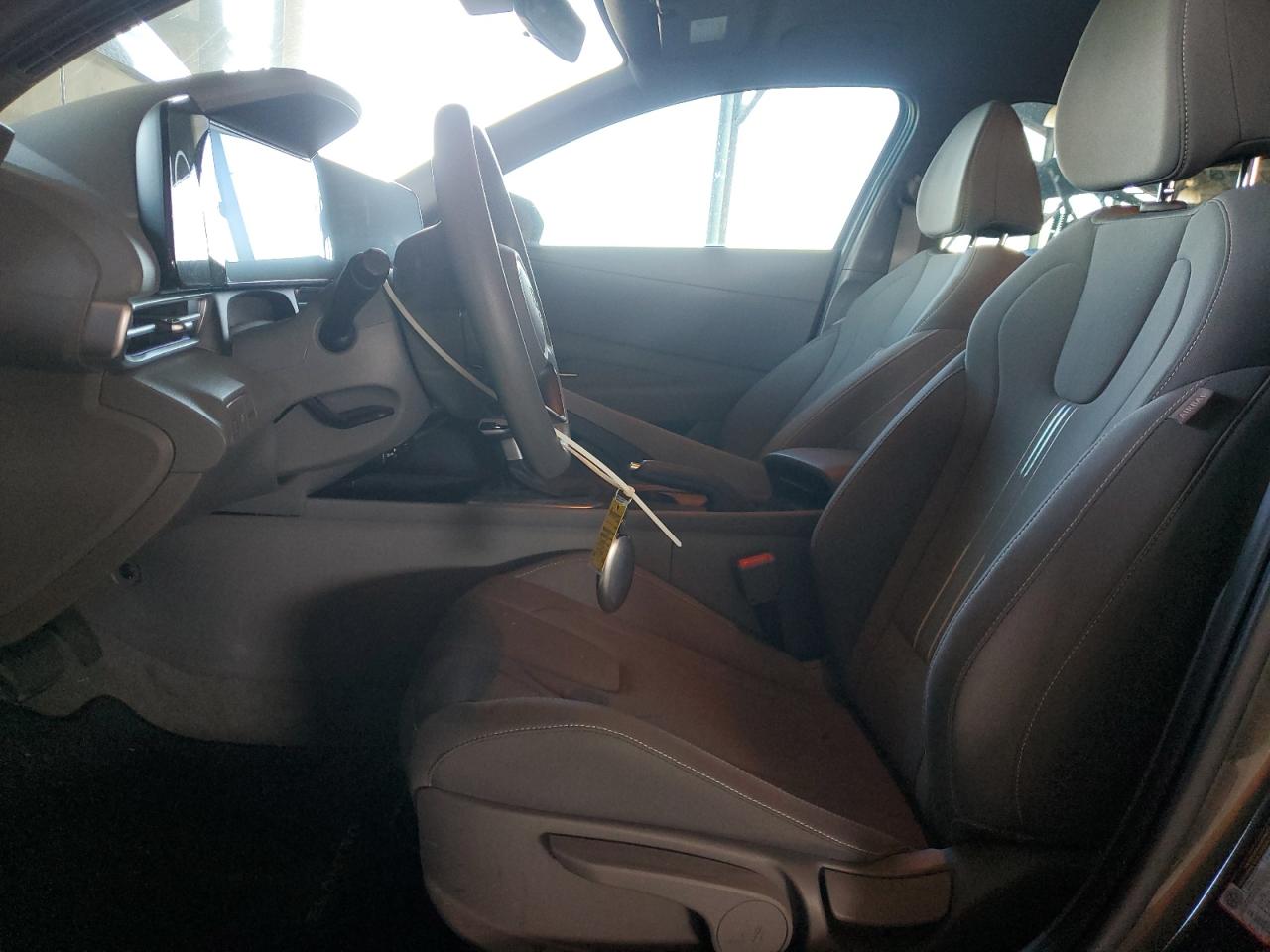 Lot #3302810895 2024 HYUNDAI ELANTRA SEL