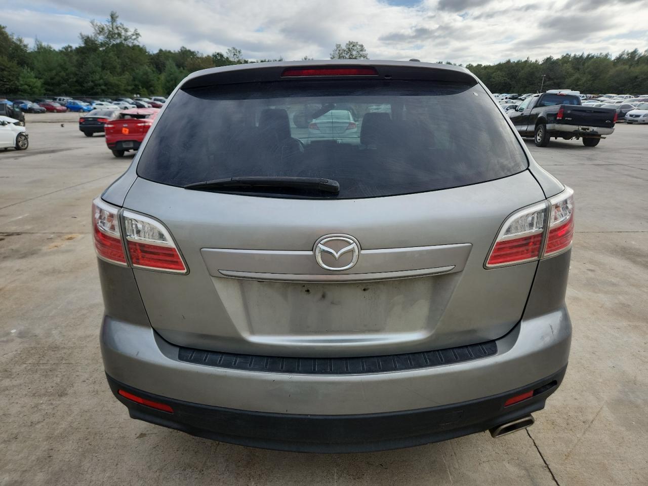 MAZDA CX-9