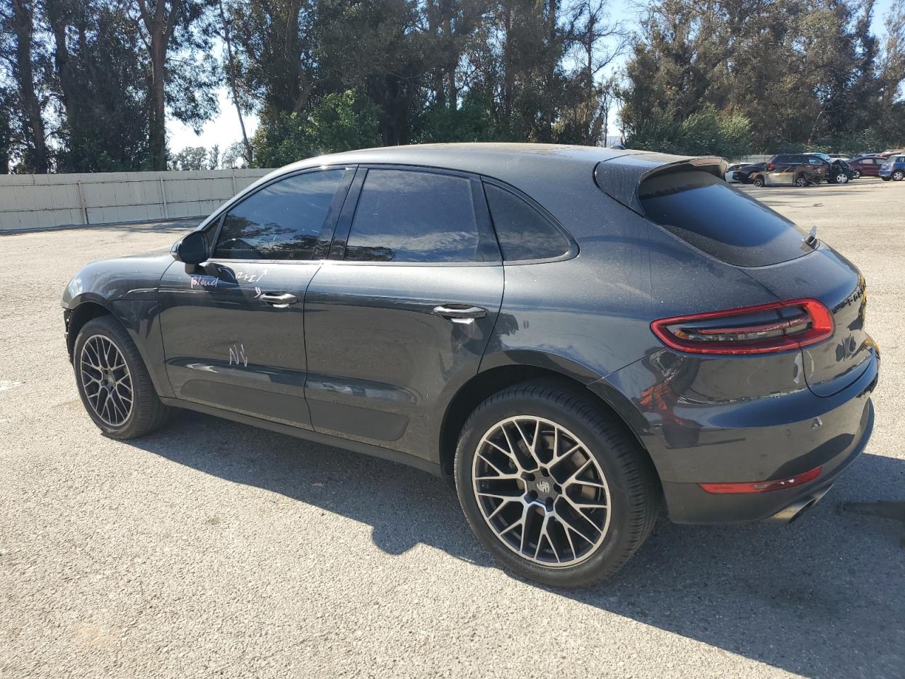PORSCHE MACAN S