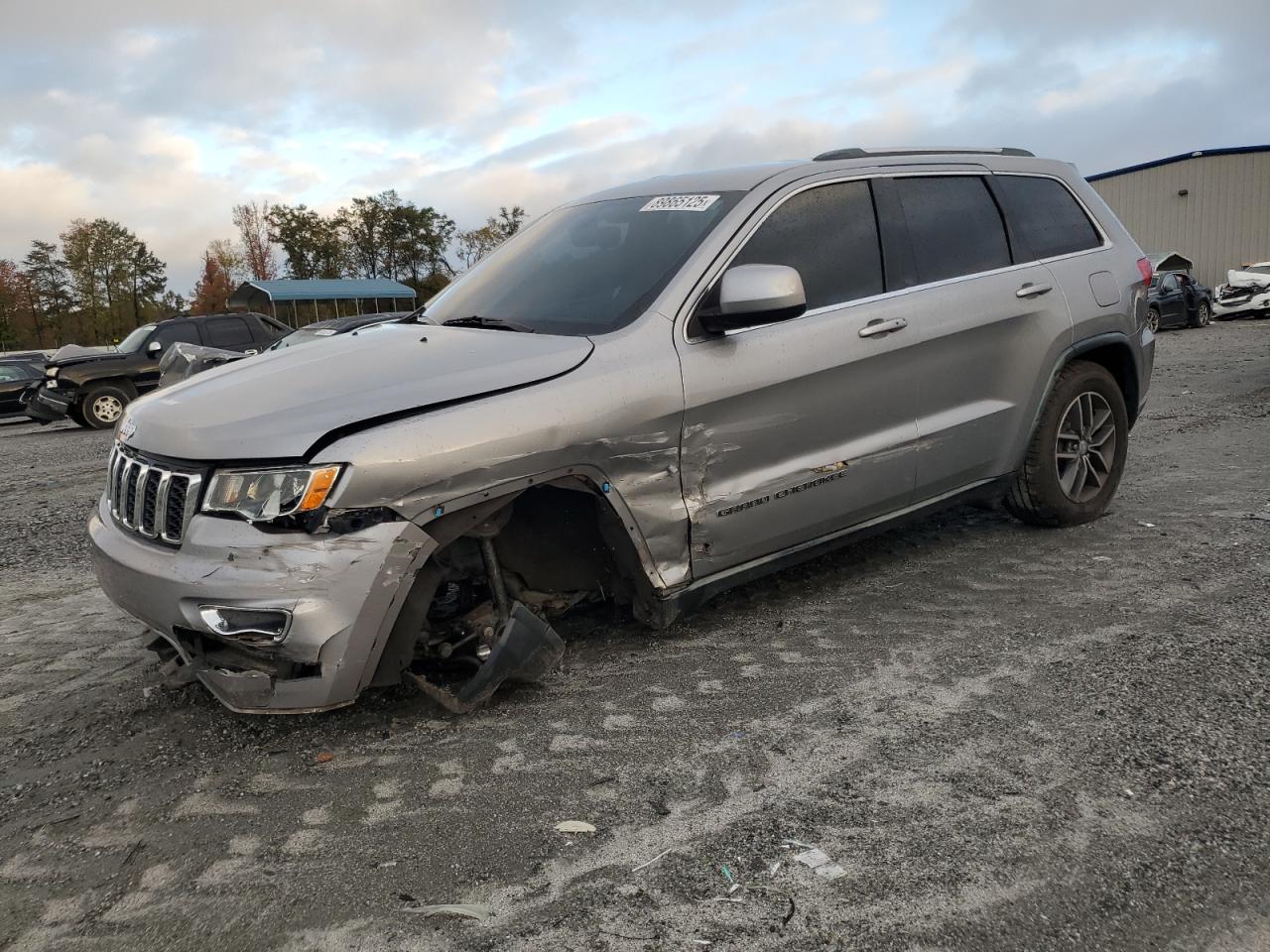 JEEP GRAND CHEROKEE LAREDO