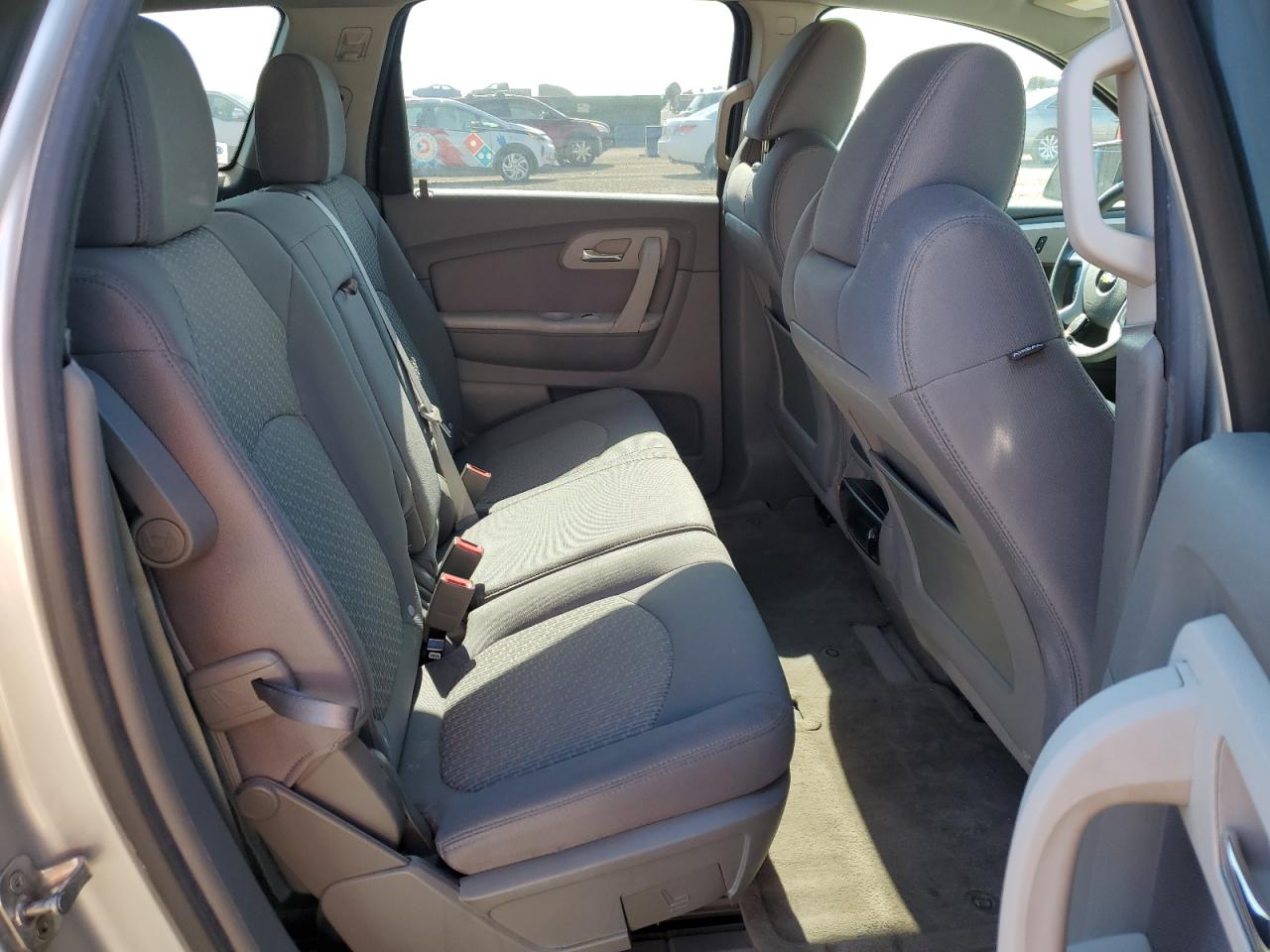 CHEVROLET TRAVERSE LS