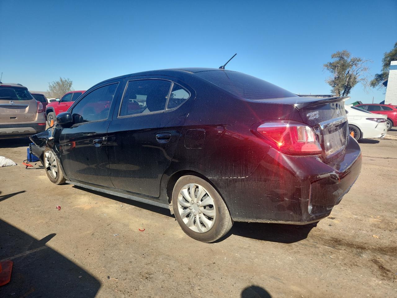 MITSUBISHI MIRAGE G4 ES