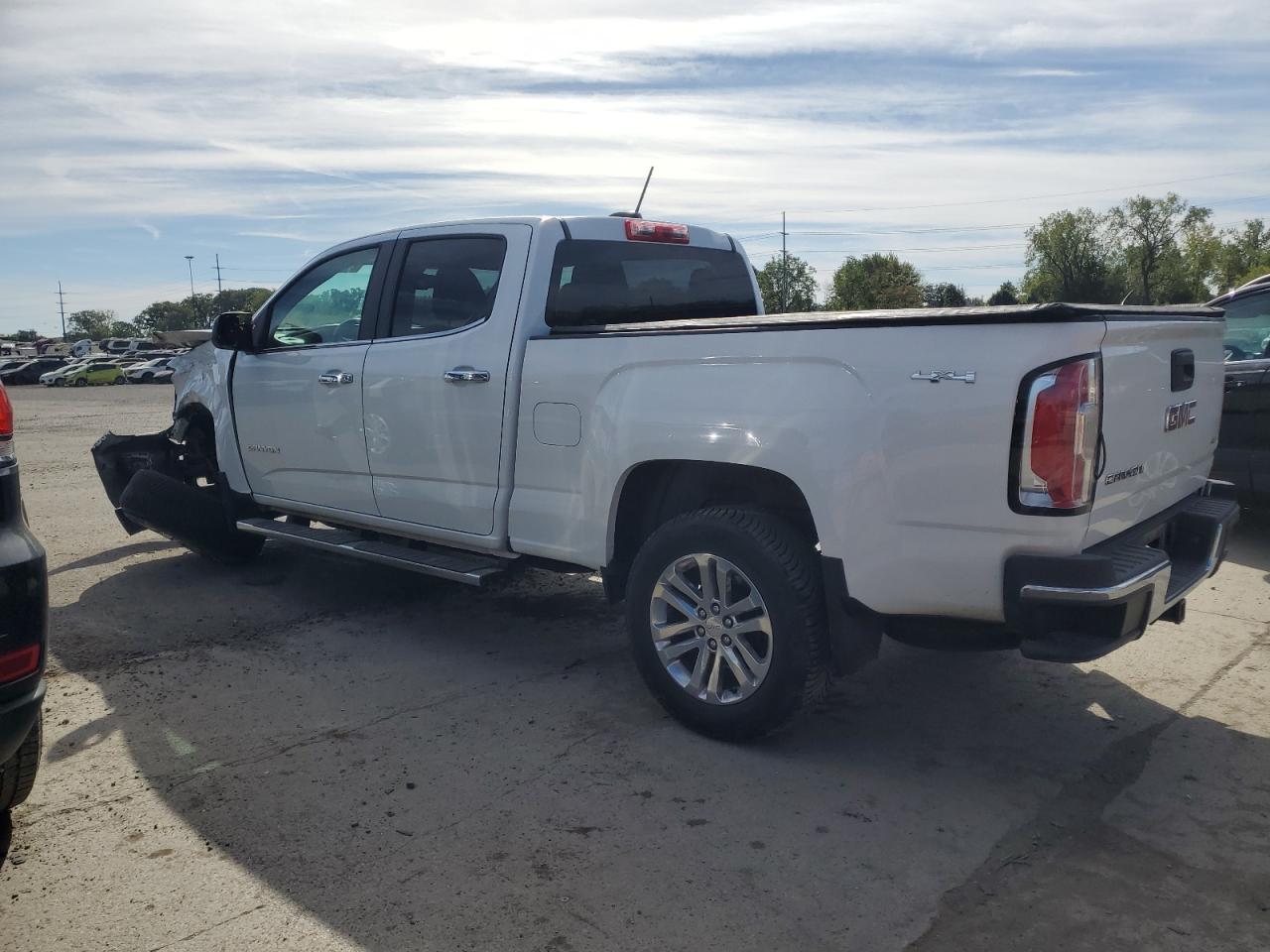GMC CANYON SLT