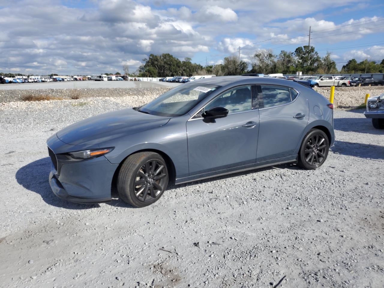 MAZDA 3 PREMIUM PLUS