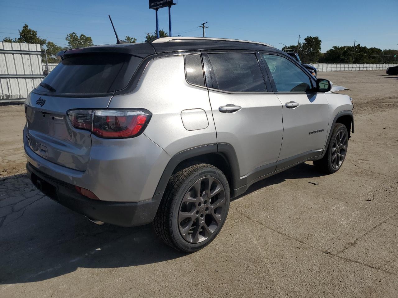 JEEP COMPASS LIMITED