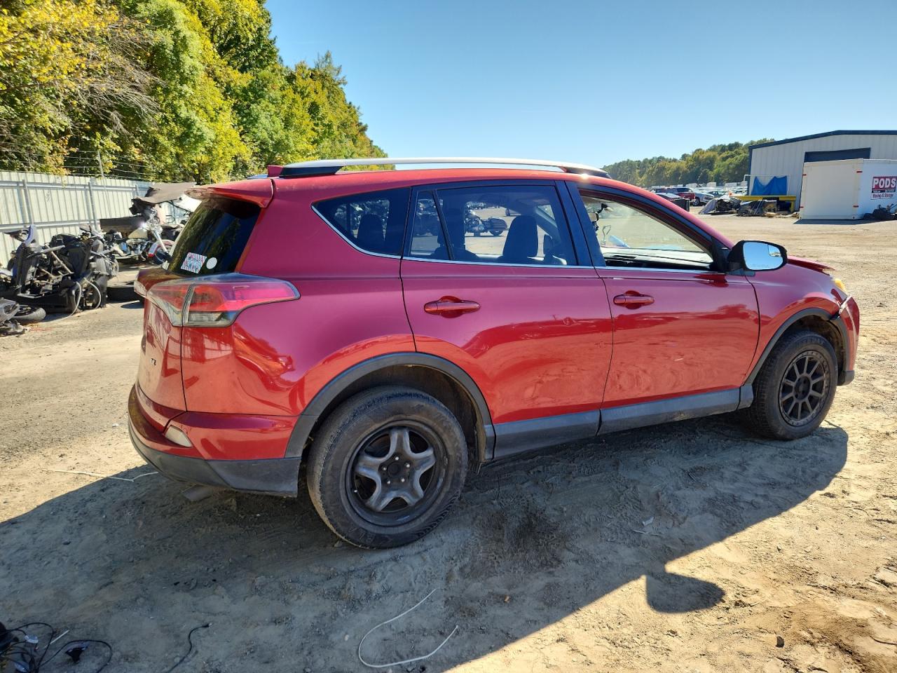 TOYOTA RAV4 LE
