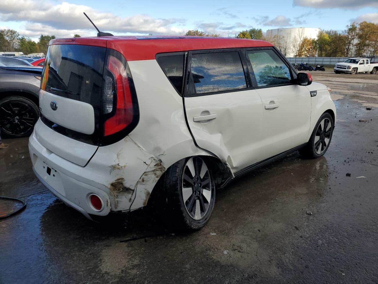 KIA SOUL +