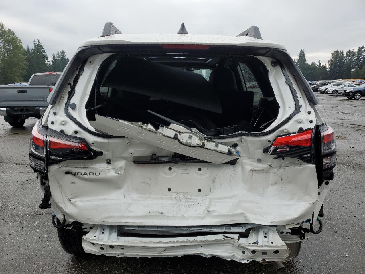 SUBARU FORESTER PREMIUM