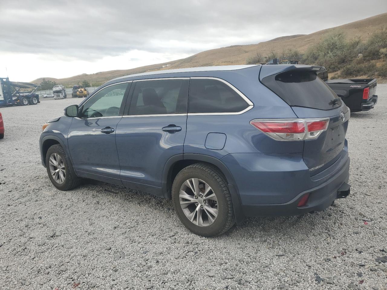 TOYOTA HIGHLANDER XLE