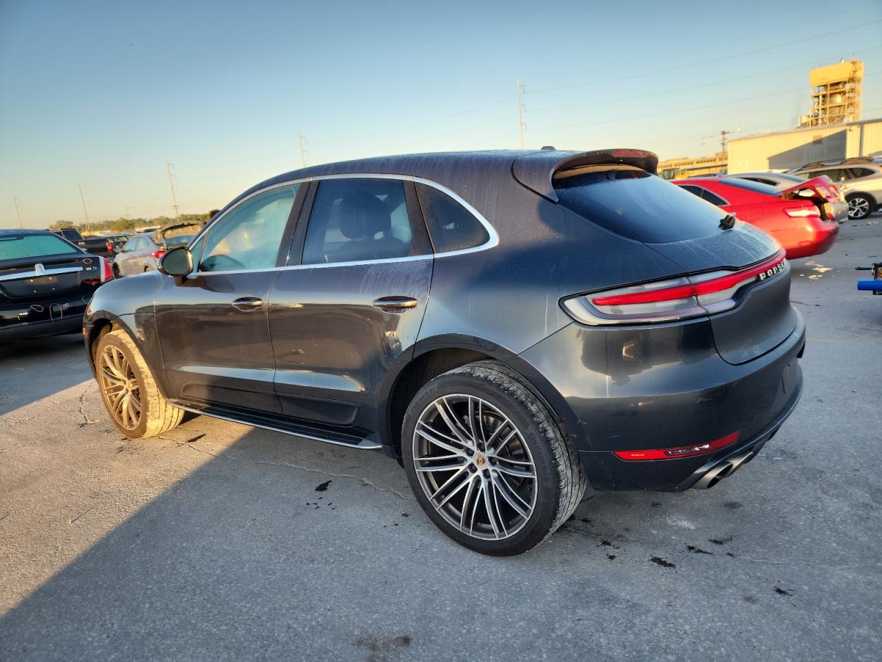 PORSCHE MACAN S