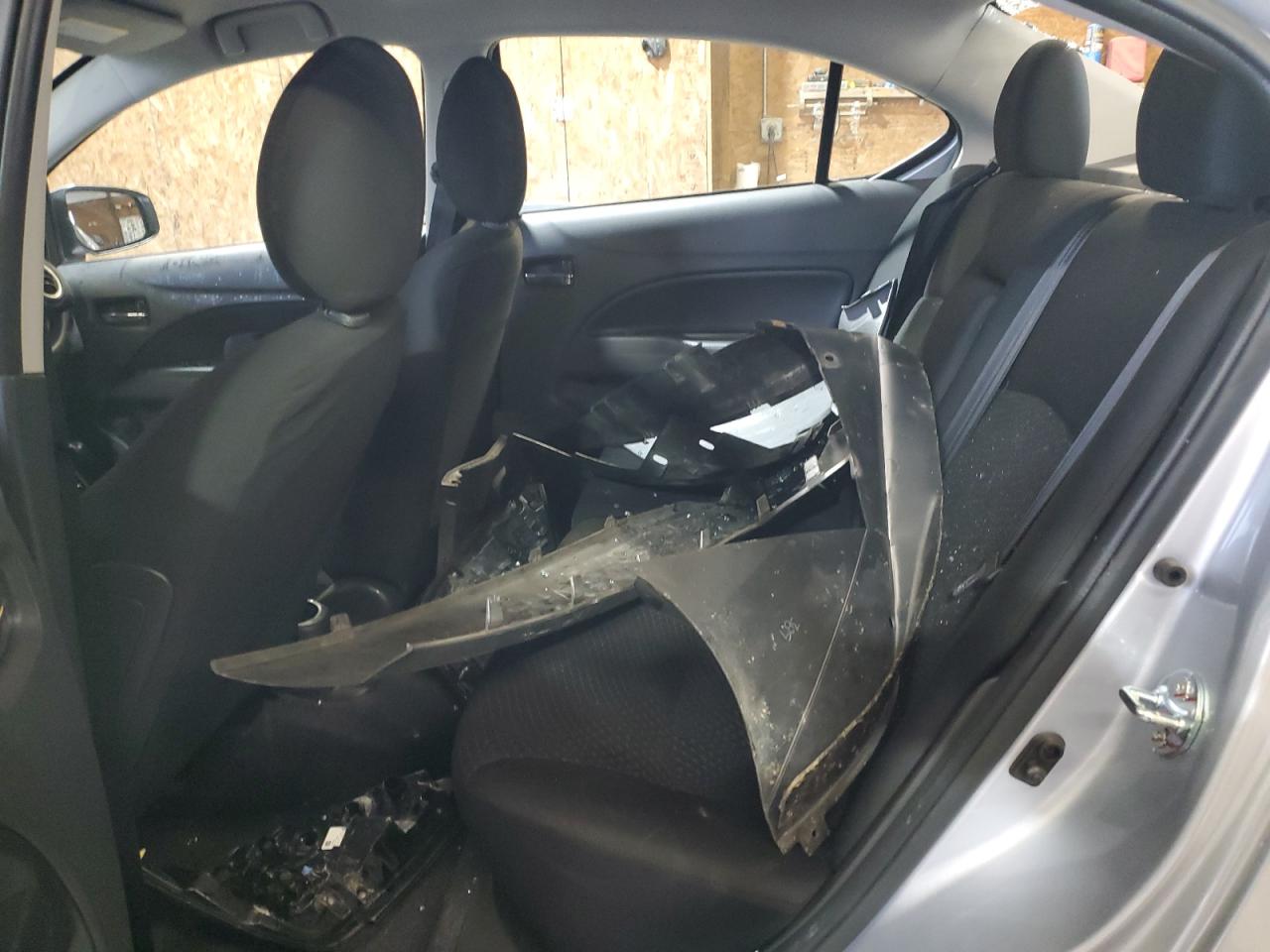 MITSUBISHI MIRAGE G4 SE