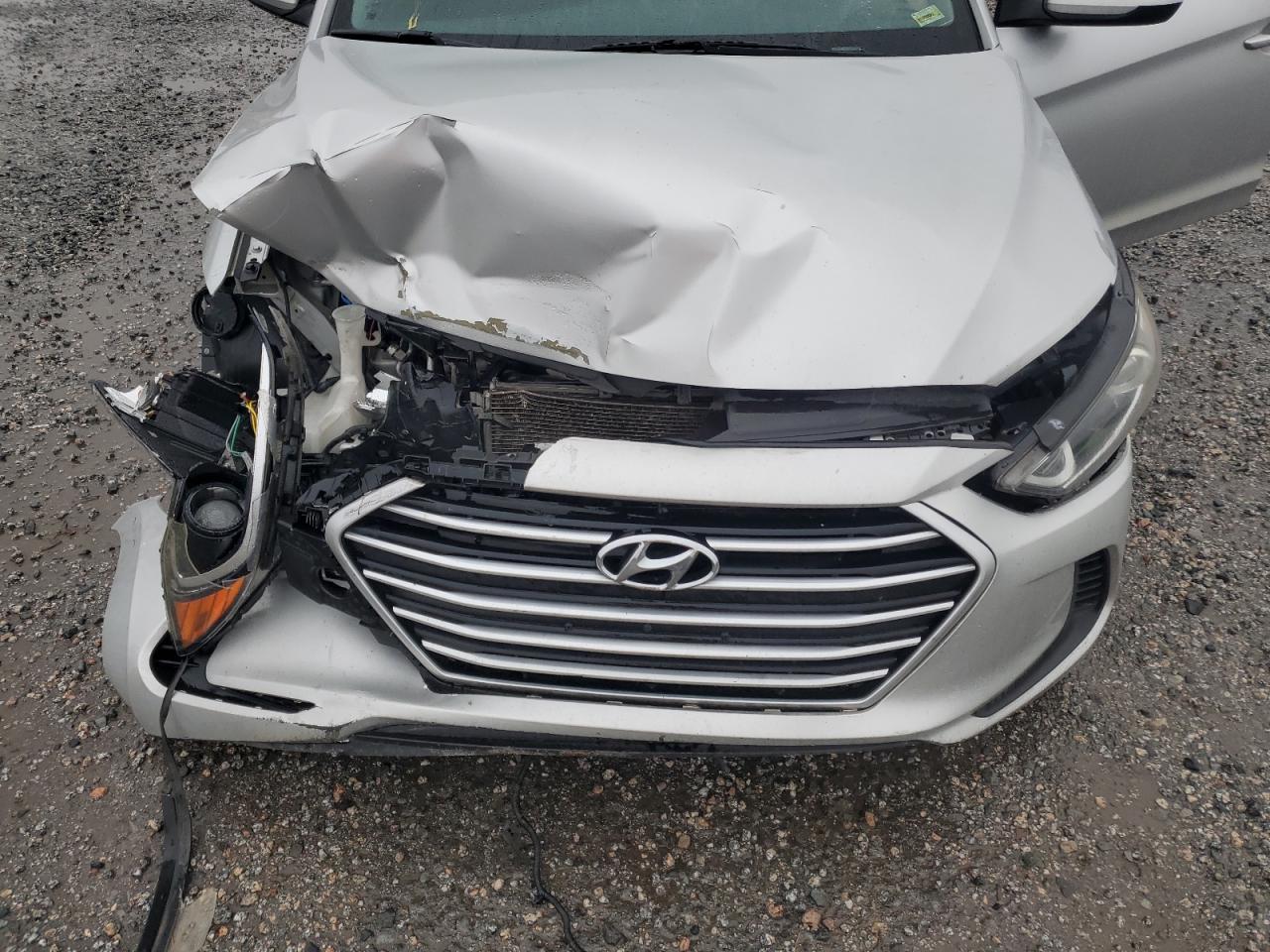 Lot #3301854960 2017 HYUNDAI ELANTRA SE