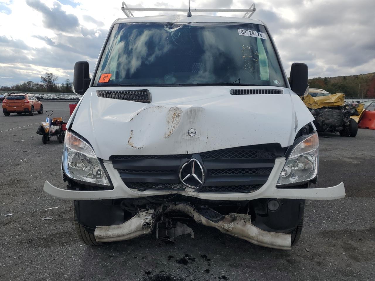 Lot #3301933417 2008 DODGE SPRINTER 2