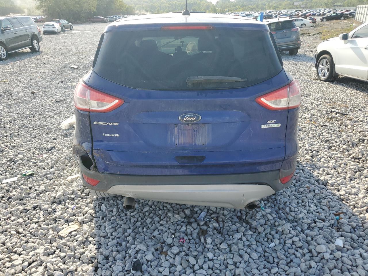 FORD ESCAPE SE