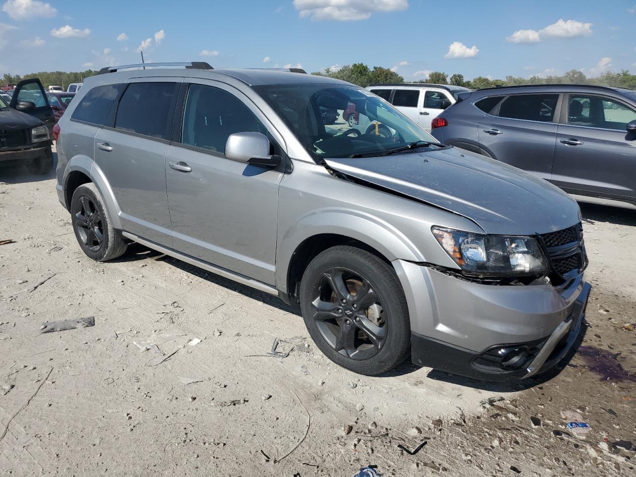 DODGE JOURNEY CROSSROAD