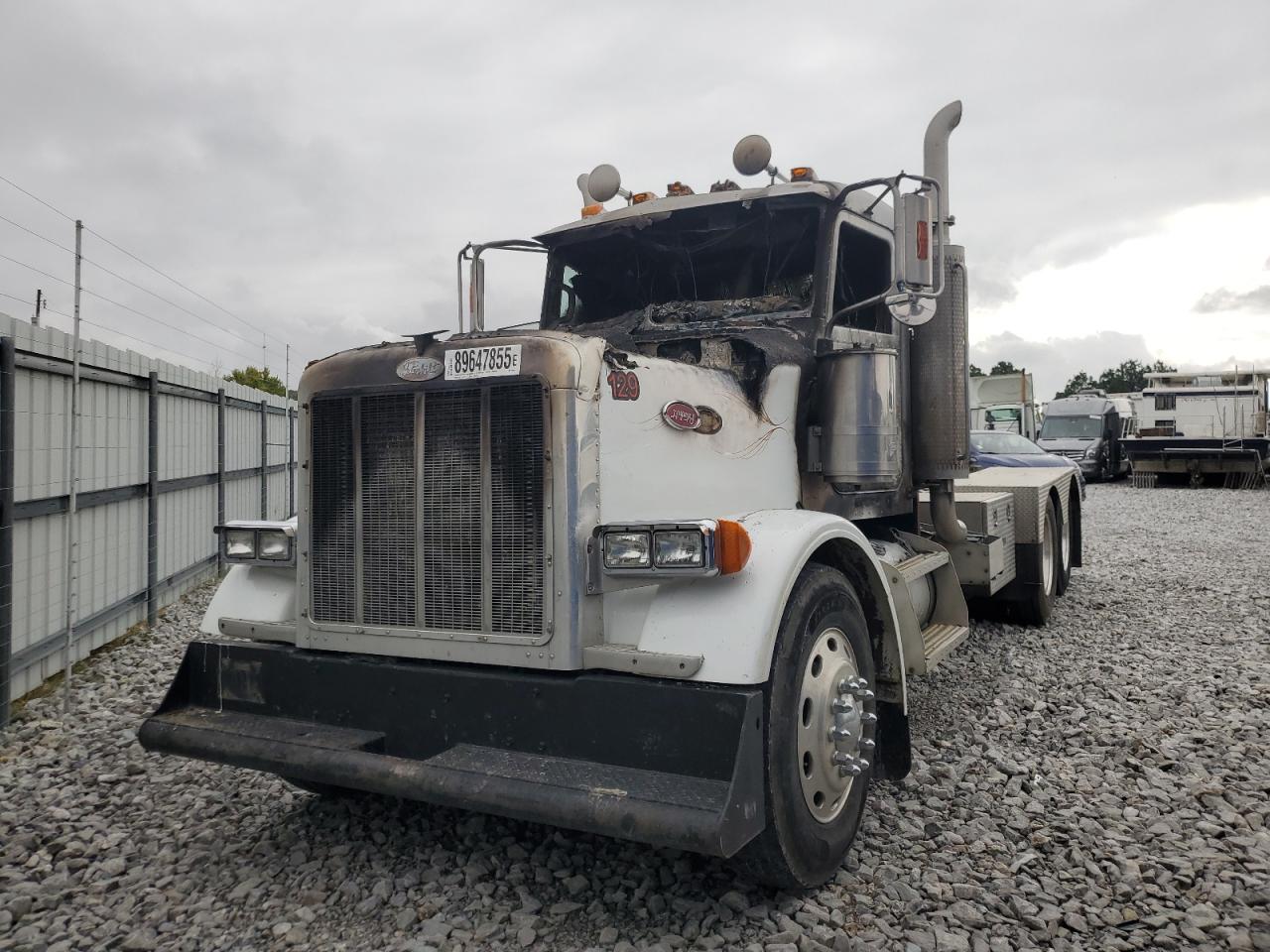 Lot #3276444663 2007 PETERBILT 378