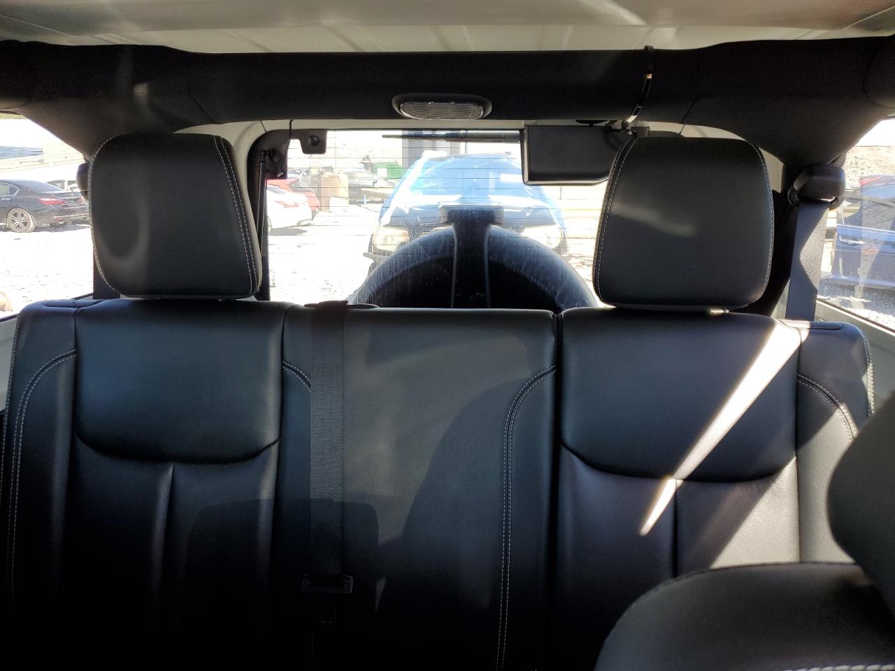 JEEP WRANGLER SAHARA