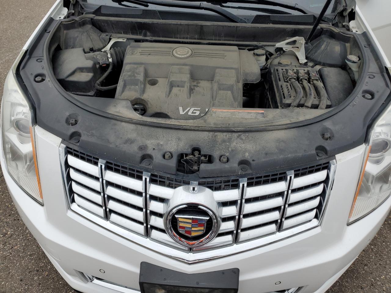 CADILLAC SRX LUXURY COLLECTION