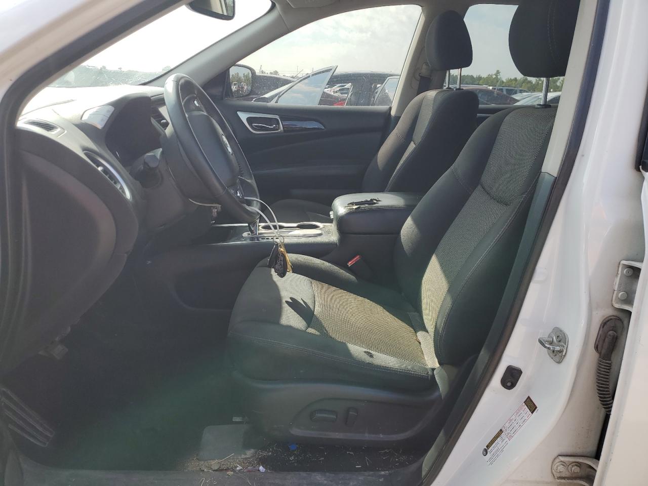 NISSAN PATHFINDER SV