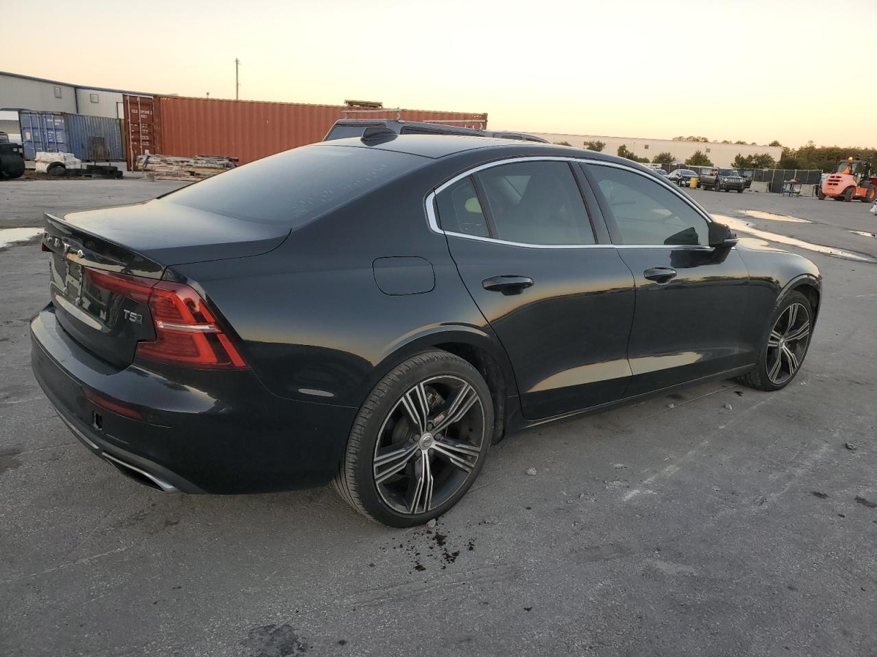 VOLVO S60 T5 INSCRIPTION